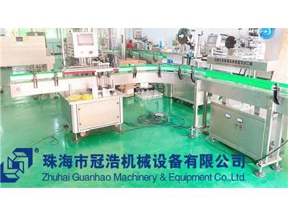 旋蓋機(jī)，鋁箔封口機(jī)，貼標(biāo)機(jī)，噴碼機(jī)，整套生產(chǎn)線已完成生產(chǎn)送貨至客戶公司